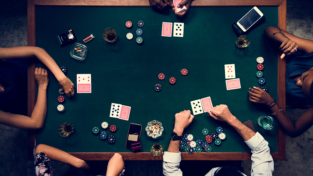 Як правильно грати в покер